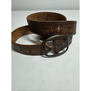 Vintage Leather Island Embossed Belt Leather Size 40 Brown